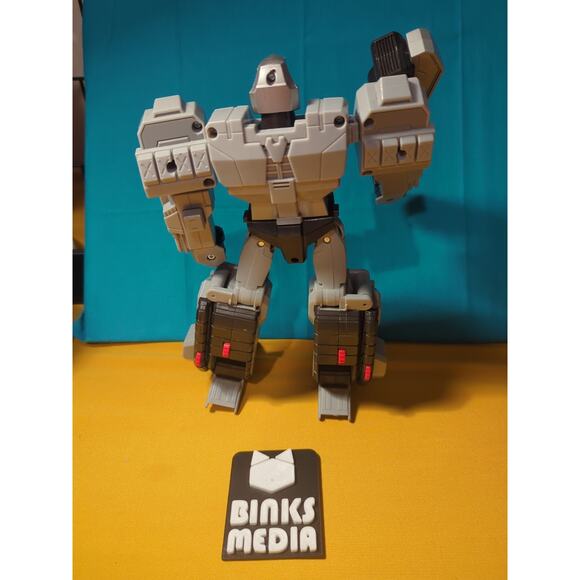 Megatron Transformer Takara Tomy TCV-07 Cyberverse Action Figure - Picture 5 of 8